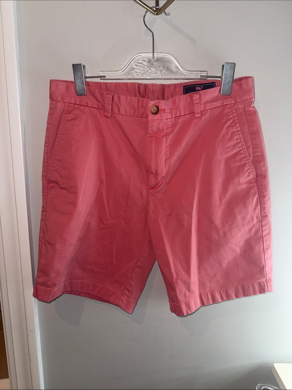Vineyard Vines Men's Coral Flat-Front Chino Shorts